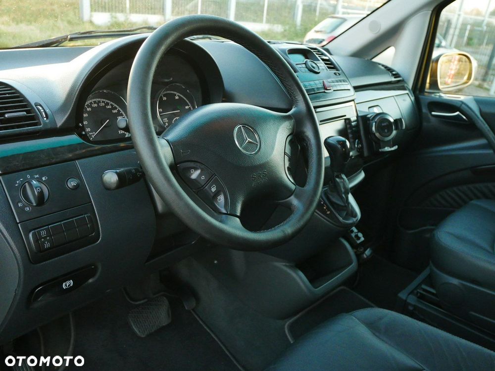 Mercedes-Benz Viano - 15