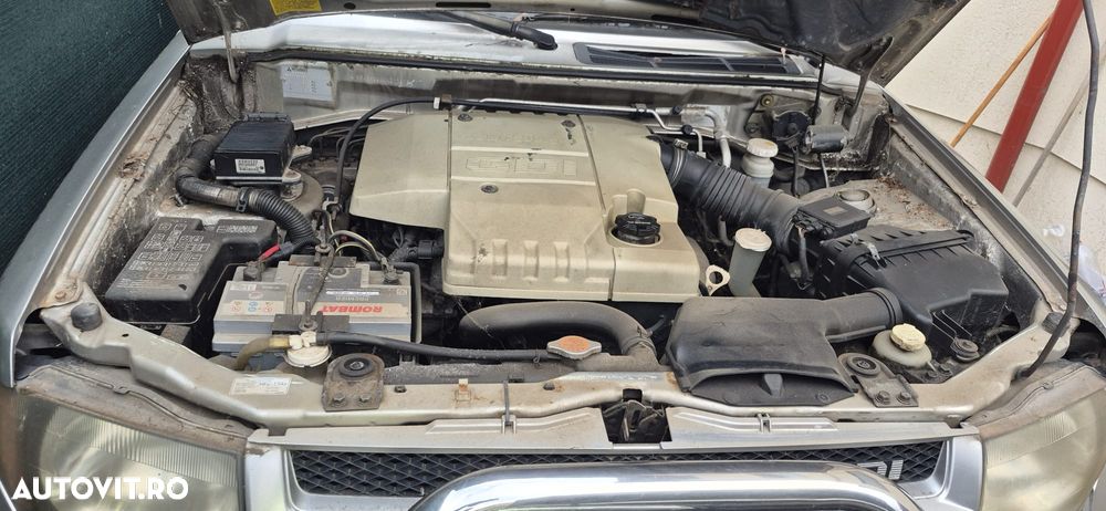 Mitsubishi Pajero Pinin ver-sport-3-0-v6-aut - 6