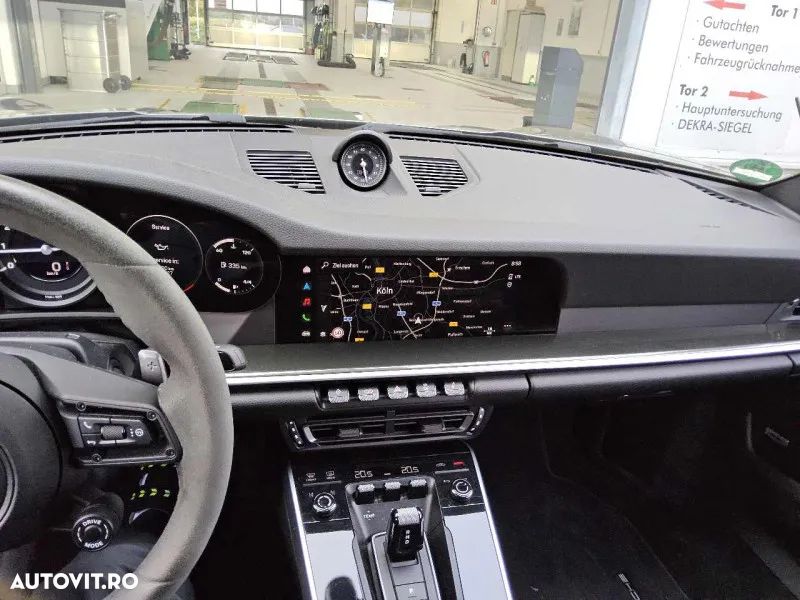Porsche 911 Carrera PDK - 7