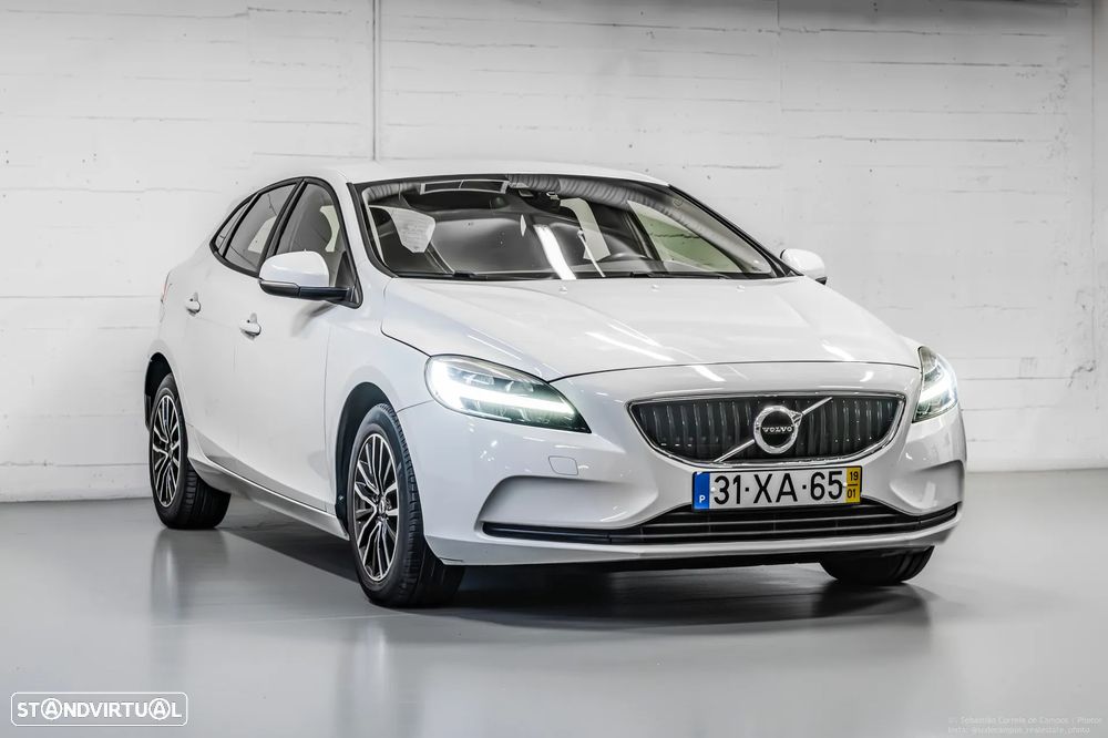 Volvo V40 2.0 D3 Kinetic - 4