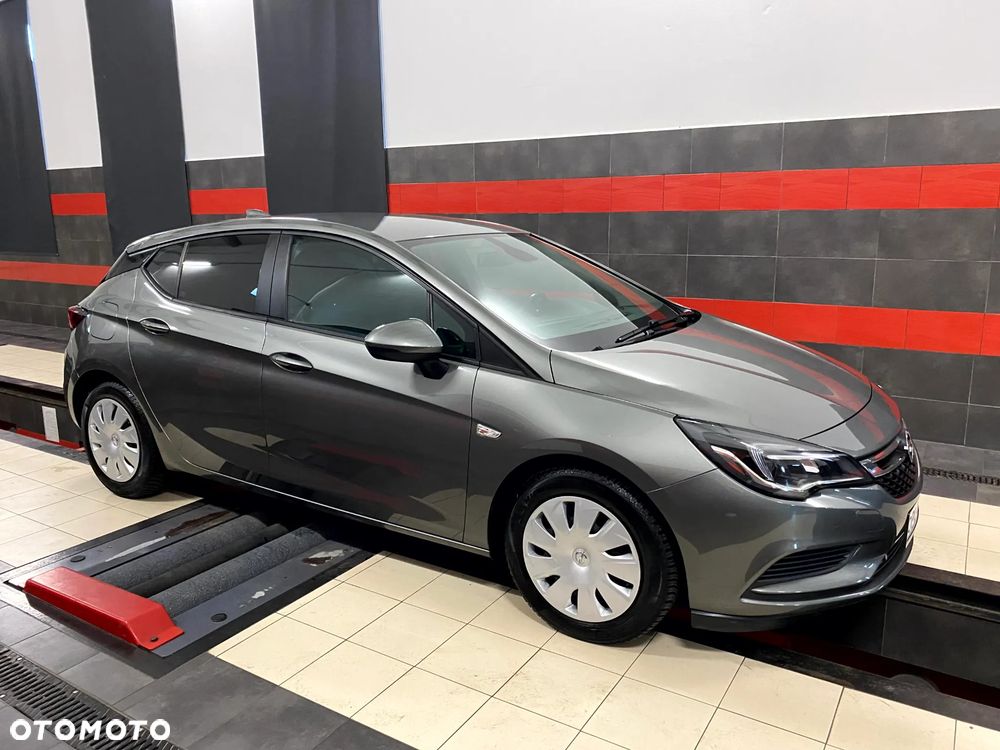 Opel Astra 1.6 D (CDTI) Start/Stop Innovation - 4