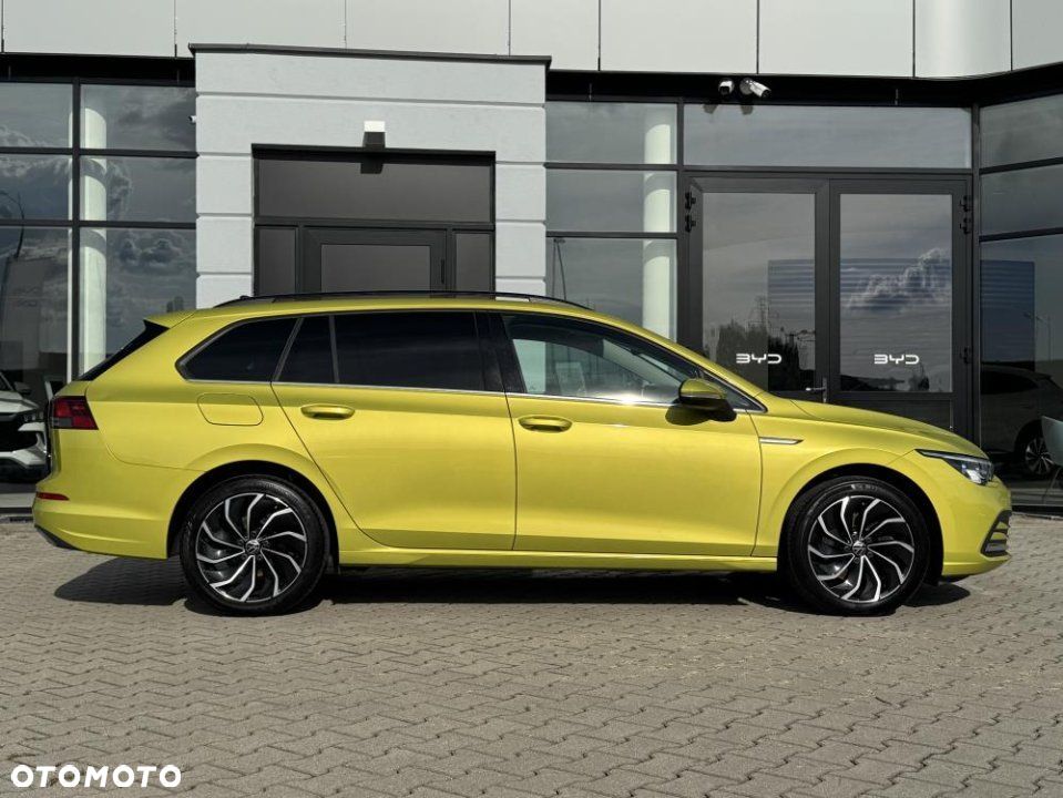 Volkswagen Golf - 5