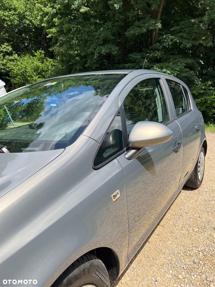 Opel Corsa 1.2 16V Enjoy - 22