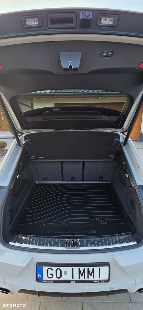 Porsche Cayenne - 23