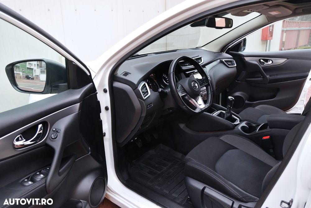 Nissan Qashqai - 12