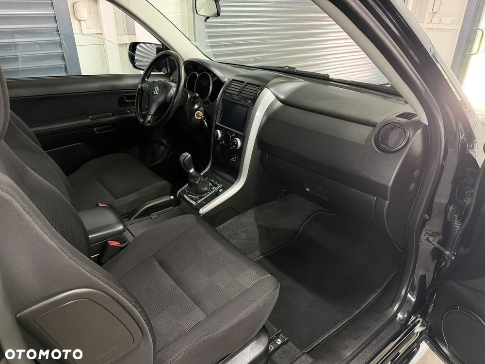 Suzuki Grand Vitara - 19