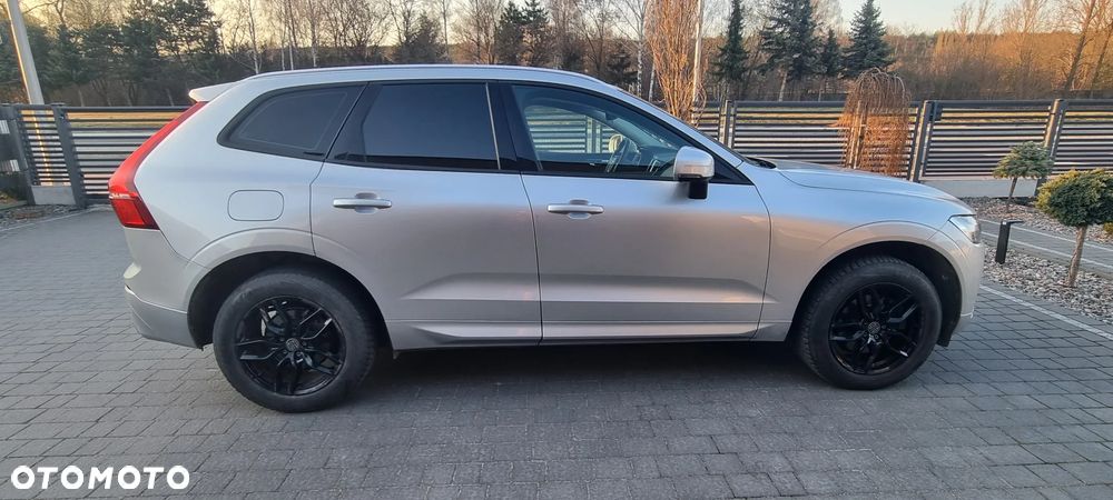 Volvo XC 60 D4 AWD Geartronic Momentum - 5