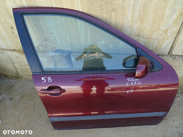 Drzwi prawy przód Seat Toledo II / Leon I LS3W (gołe)