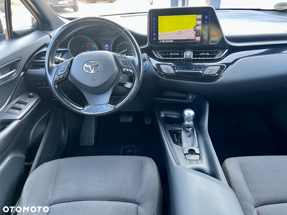 Toyota C-HR - 19
