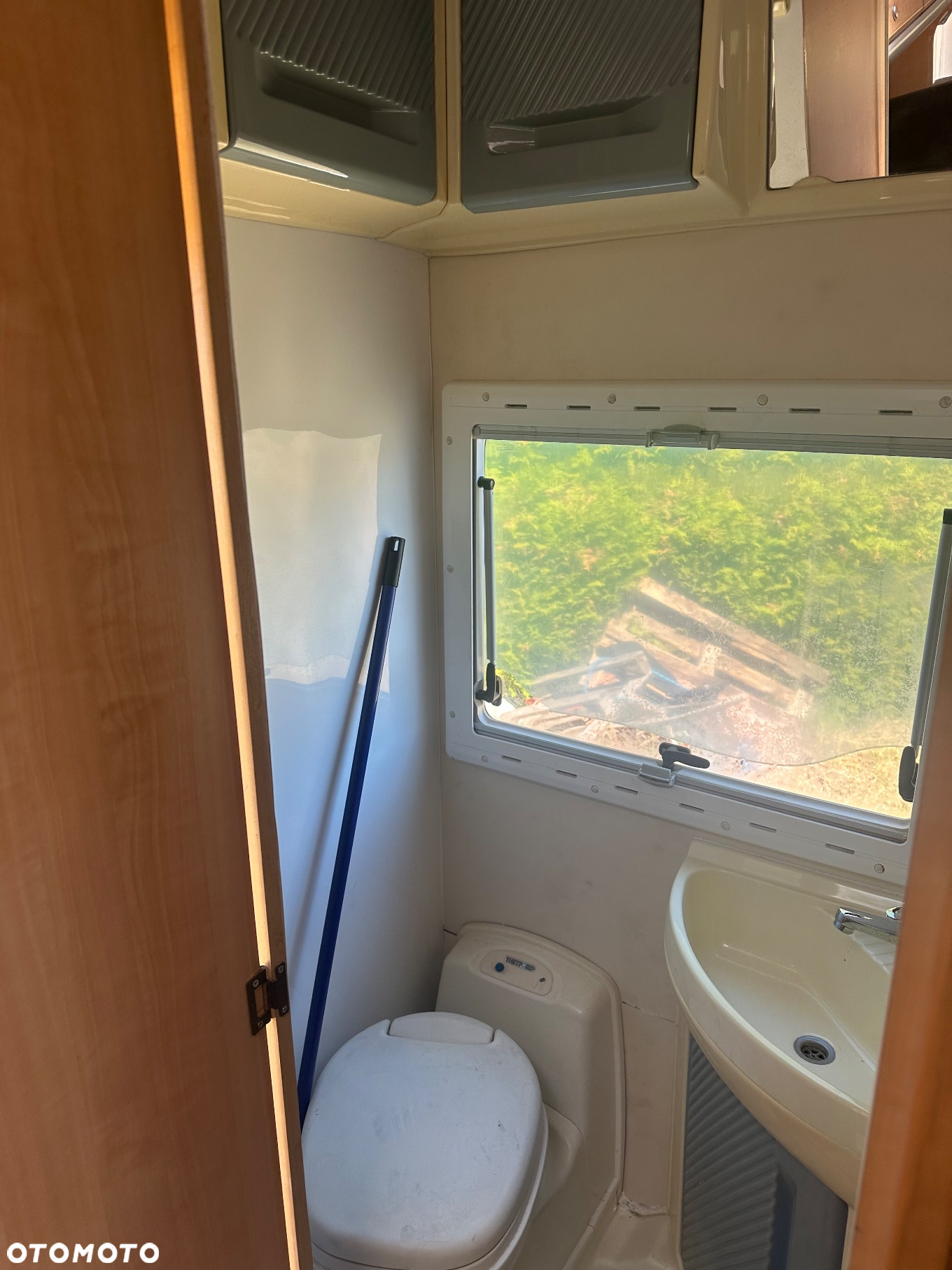 Ford Transit chausson - 12