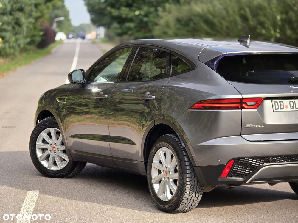 Jaguar E-Pace 2.0 i4D AWD HSE - 39
