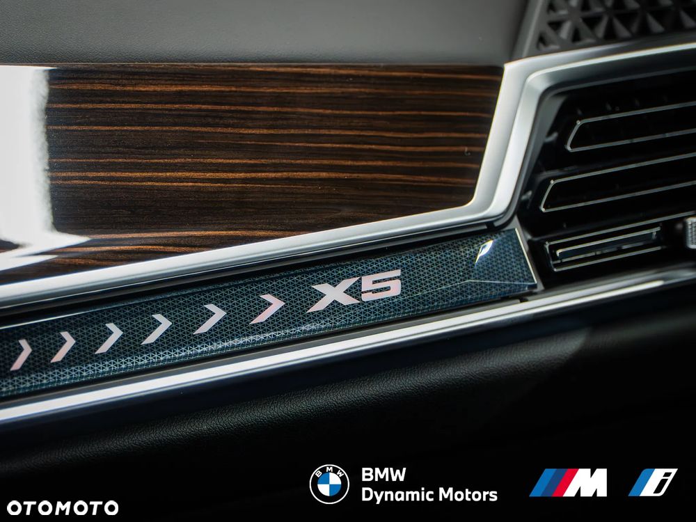 BMW X5 xDrive40i - 29