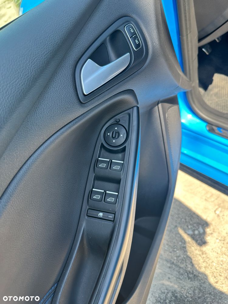 Ford Focus - 20