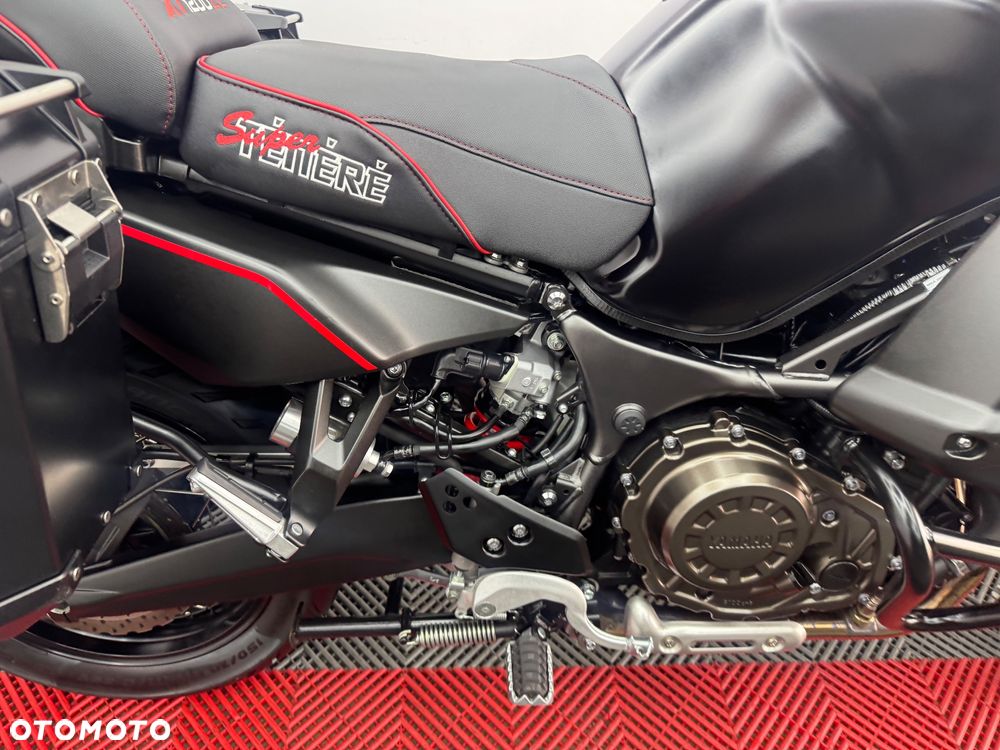 Yamaha Super Tenere - 33