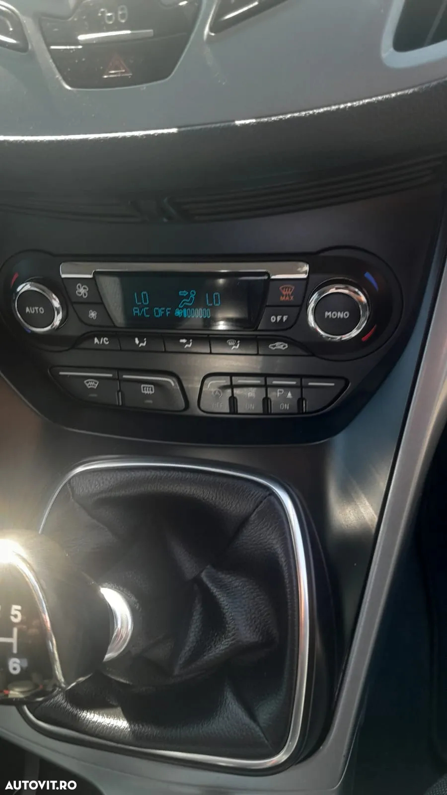 Ford Grand C-Max - 16