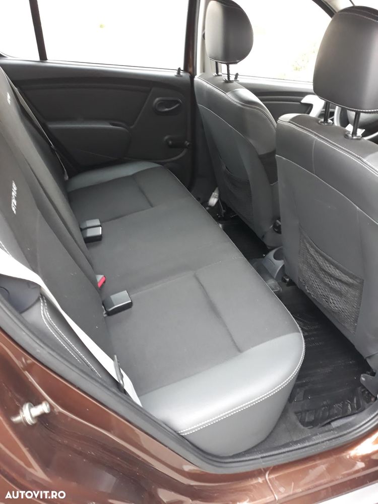 Dacia Sandero 1.6 MPI Stepway - 5