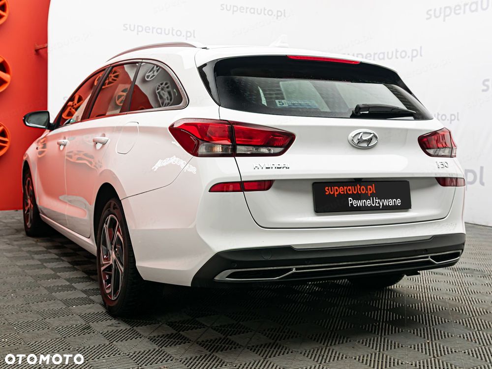 Hyundai i30 - 23