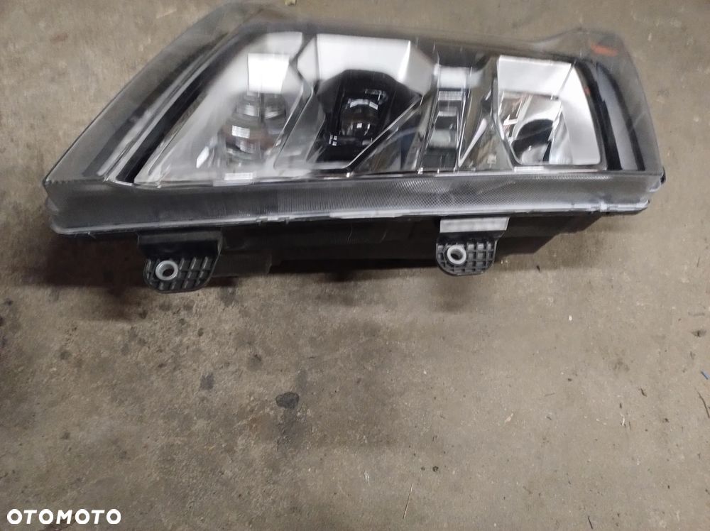 Reflektor lampa Ford F-max F max - 2