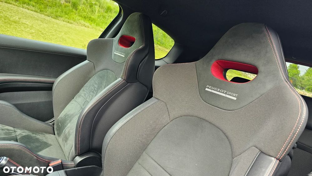 Peugeot 208 THP STOP & START GTi by Sport - 9