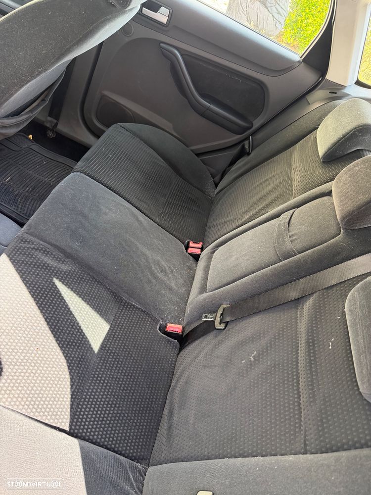 Ford Focus 1.6 TDCi Sport - 9