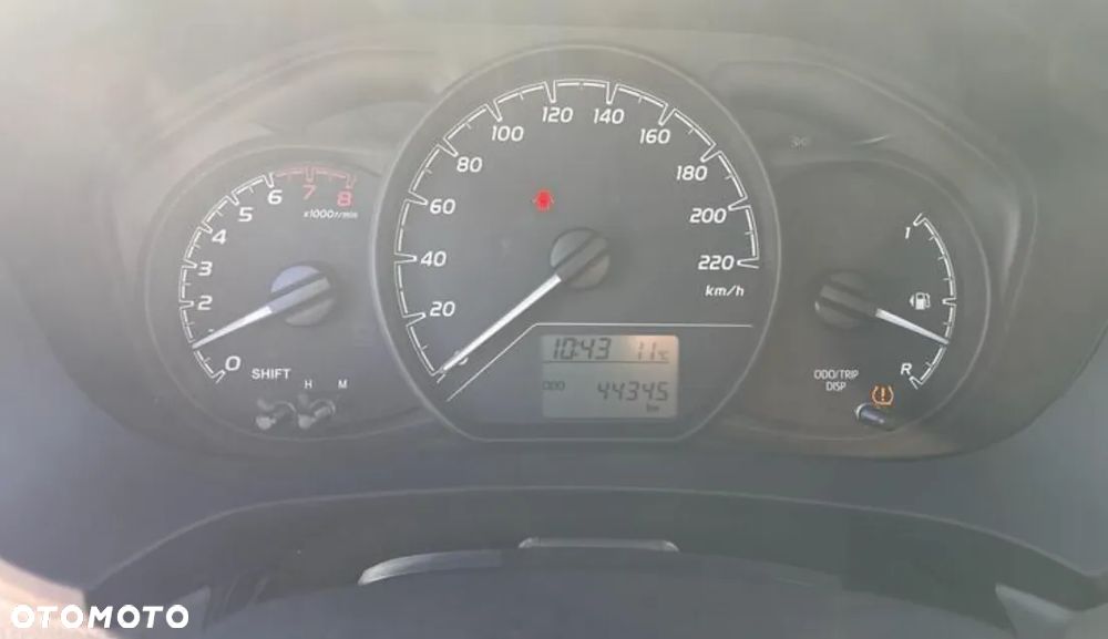 Toyota Yaris 1.0 Active - 11