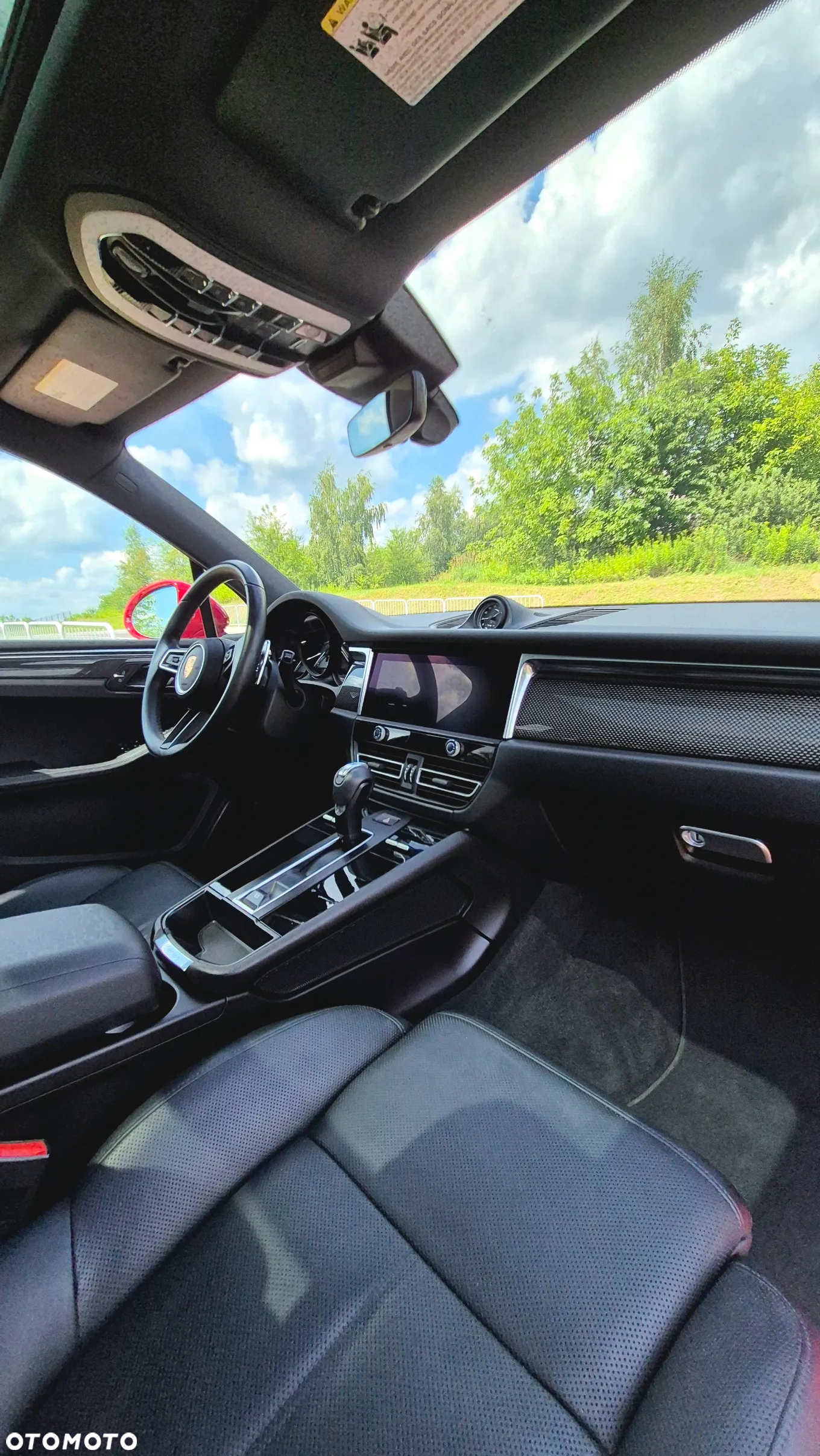 Porsche Macan - 11