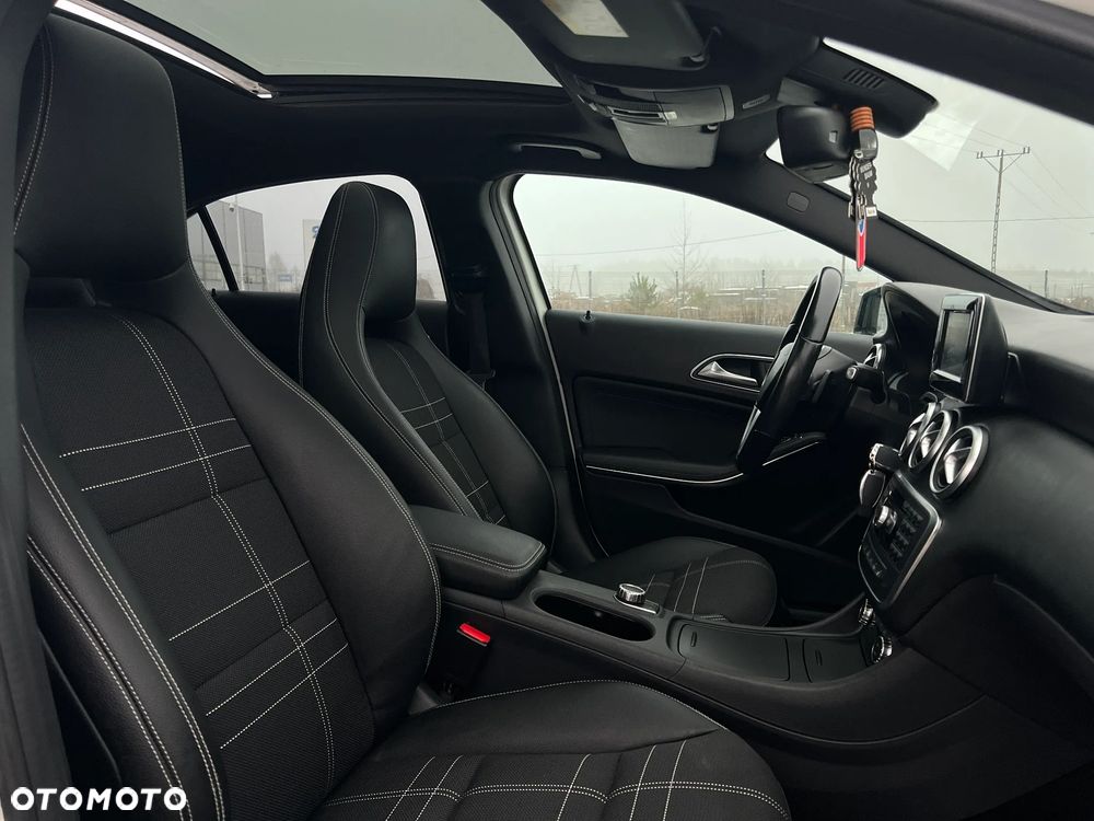 Mercedes-Benz Klasa A 220 CDI 7G-DCT AMG Line - 11