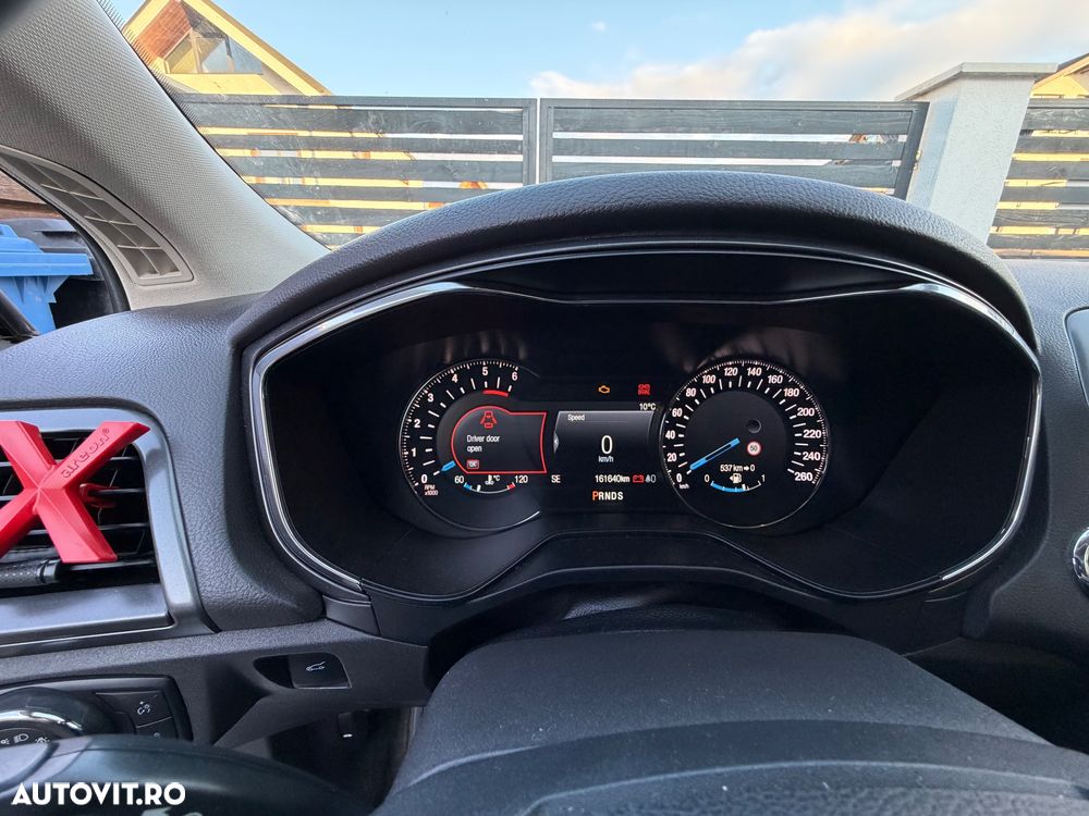 Ford Mondeo 2.0 TDCi Powershift AWD Titanium - 8