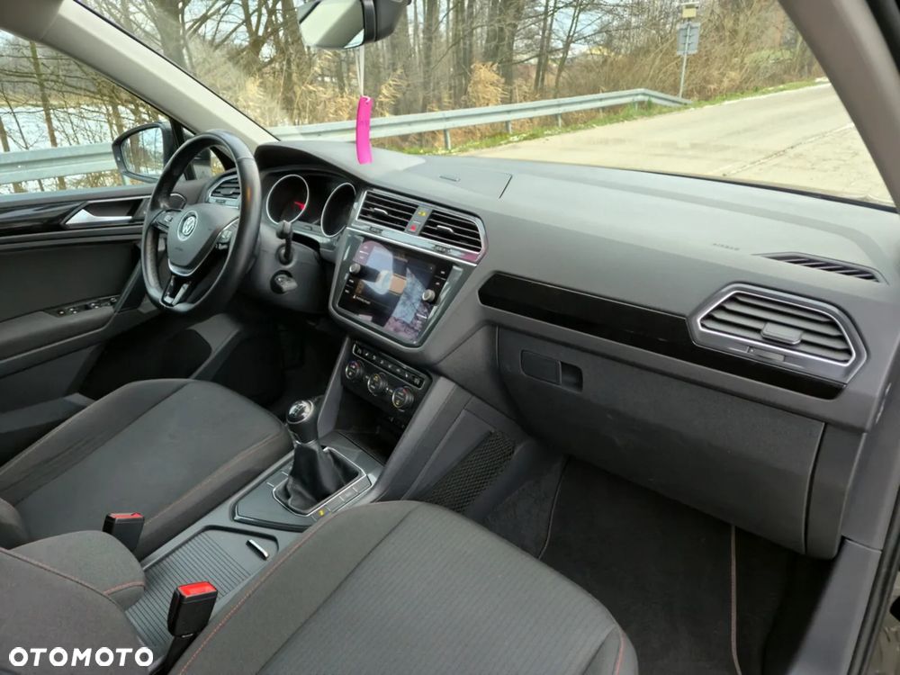 Volkswagen Tiguan 2.0 TDI SCR (BlueMotion Technology) Sound - 13