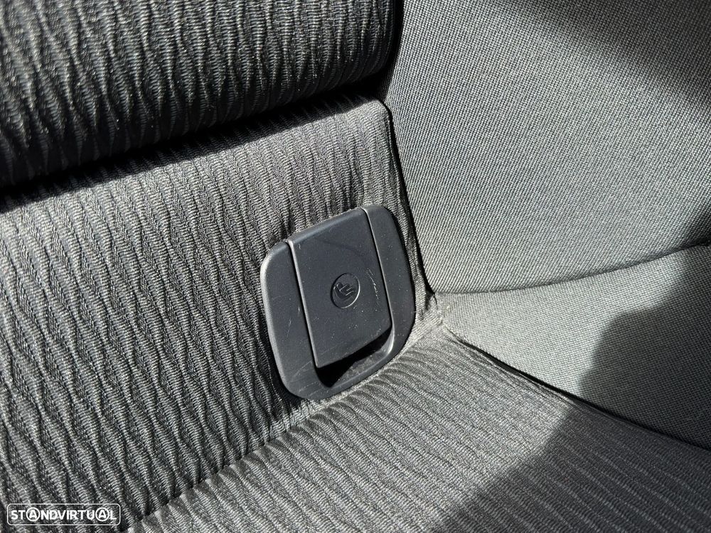 BMW 118 i Advantage - 18