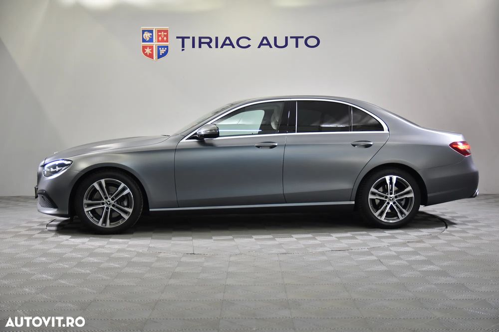 Mercedes-Benz E 200 Aut. - 2