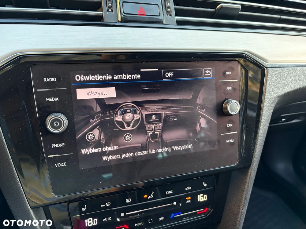Volkswagen Passat 2.0 TDI EVO Elegance DSG - 27