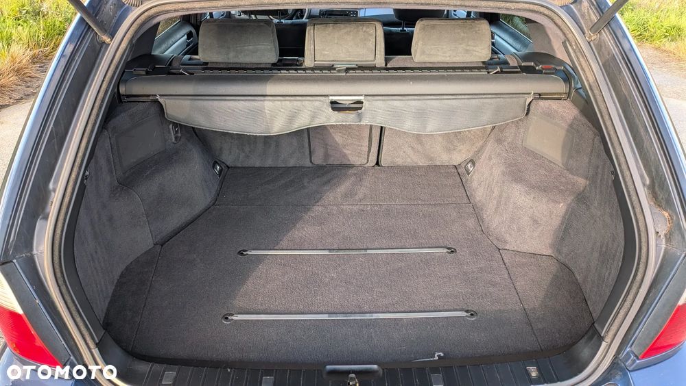 BMW Seria 3 - 23