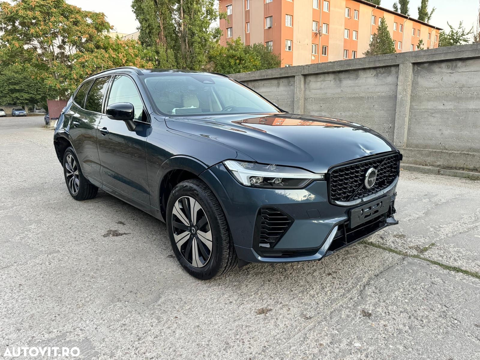 Volvo XC 60 Recharge T6 Twin Engine eAWD Inscription Expression - 3