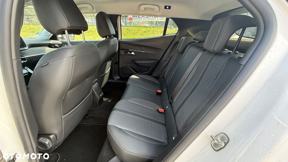 Peugeot 2008 1.5 BlueHDi Allure S&S EAT8 - 16