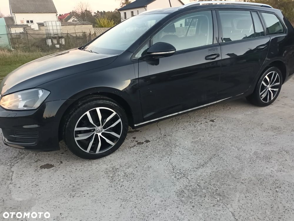 Volkswagen Golf 2.0 BlueTDI DSG Comfortline - 12