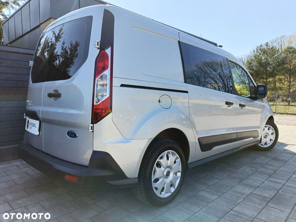 Ford Transit Connect - 9