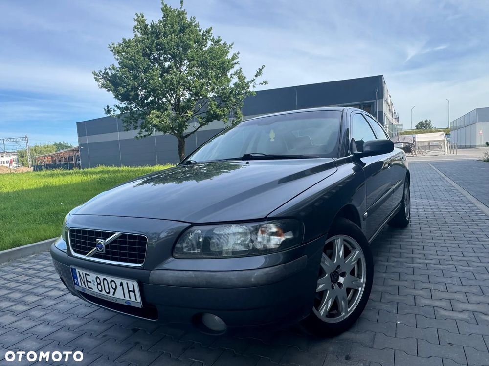 Volvo S60 - 1