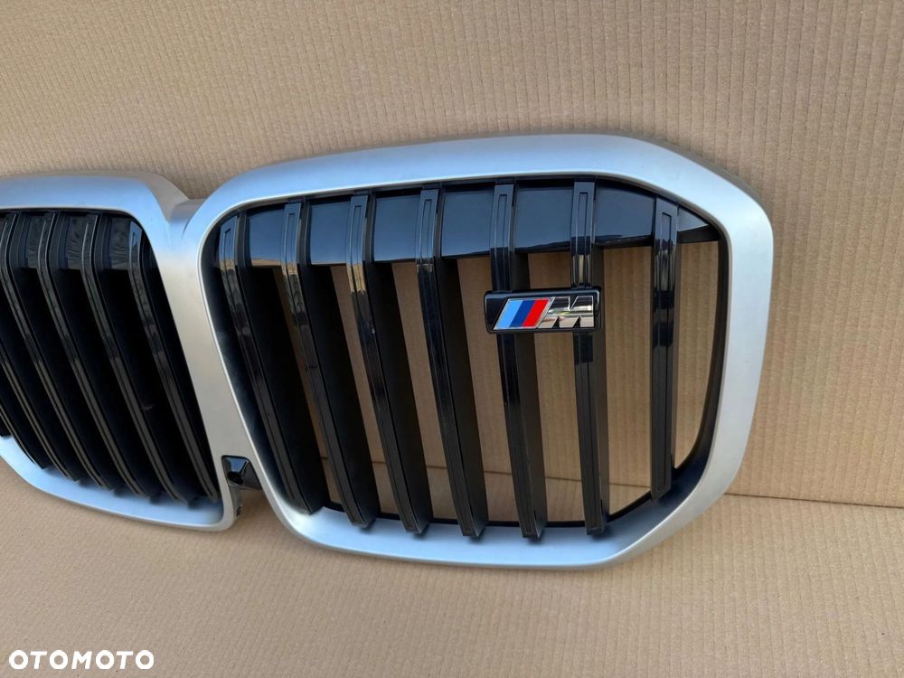 GRILL ATRAPA BMW X7 G07 LCI LIFT M PERFORMANCE ORYGINAŁ BEZ USZKODZEŃ - 3