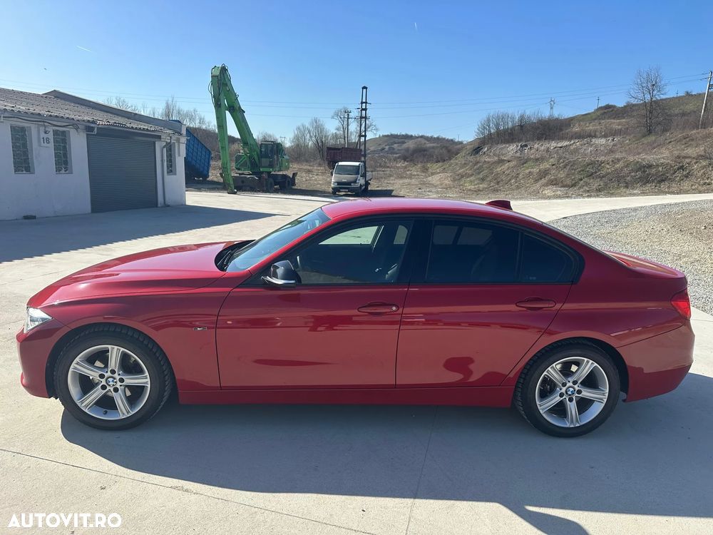 BMW Seria 3 316i Sport Line - 3