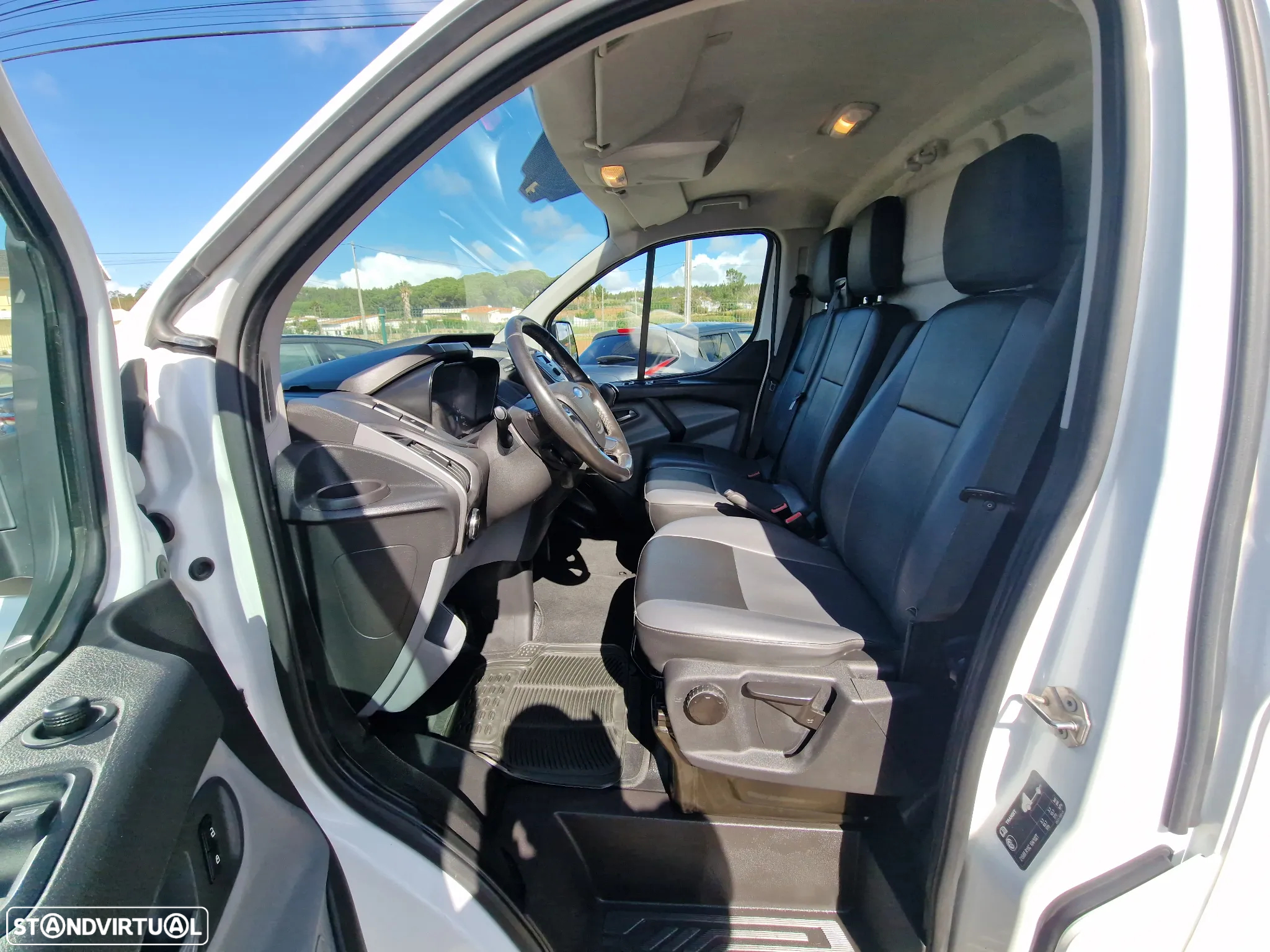 Ford Transit 2.0 TDCI L2- NACIONAL- IVA DEDUTIVEL - 10
