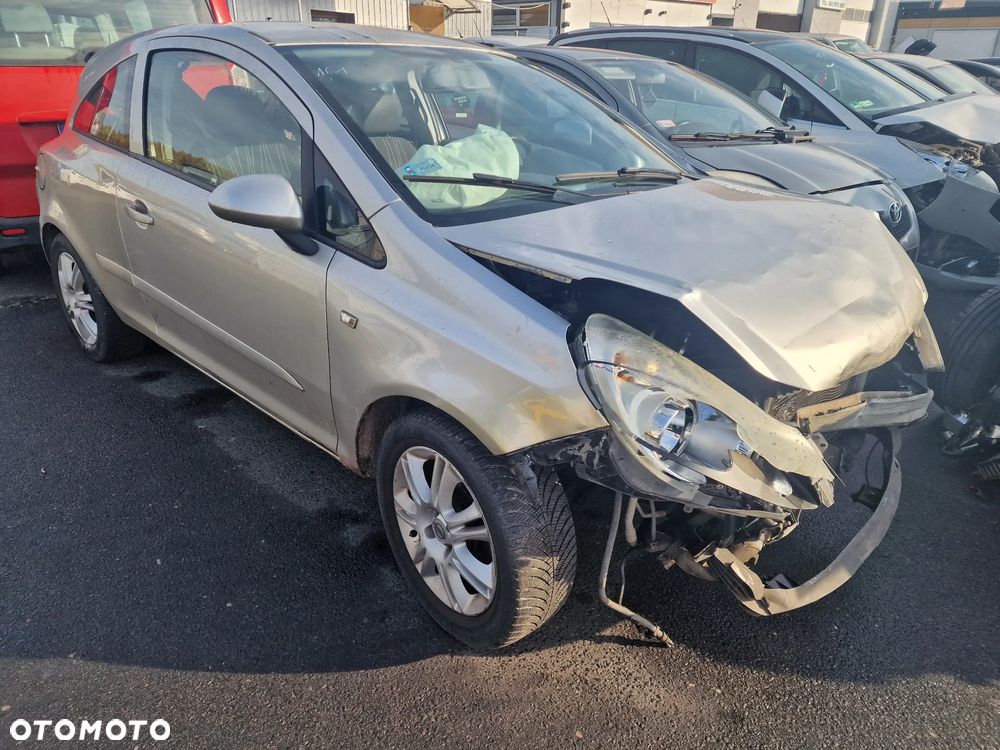 Opel Corsa 2007r 1.3d 66Kw Cała na części - 5