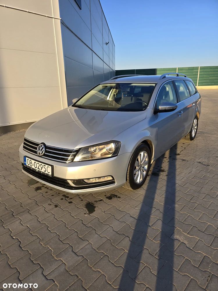Volkswagen Passat 1.6 TDI Comfortline - 1