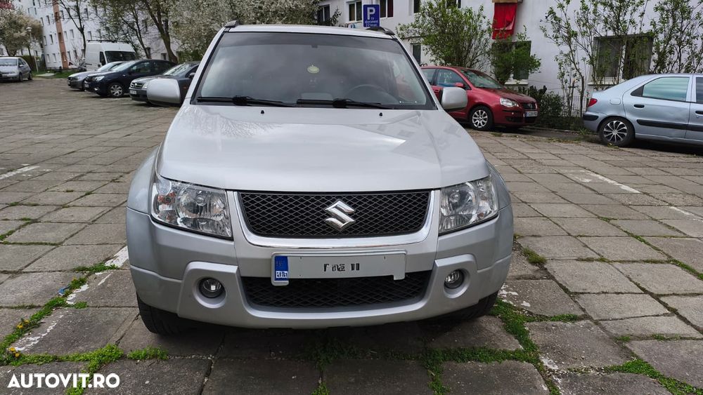 Suzuki Grand Vitara 1.6 JX - 2