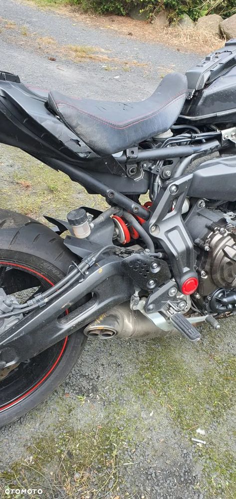 Wiązka instalacja Yamaha MT-07 2016 wahacz koło felga tył - 4