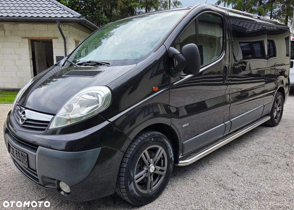 Opel Vivaro - 2