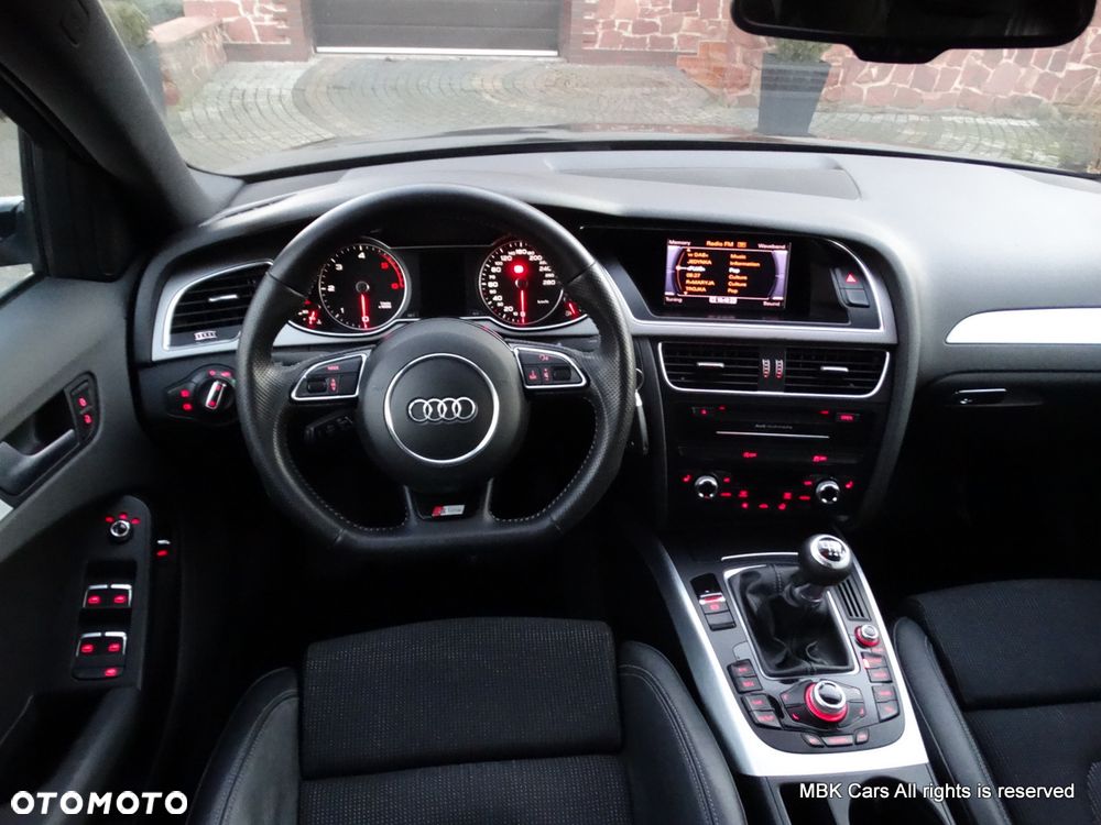 Audi A4 Limousine 2.0 TDI DPF S line Sportpaket - 24