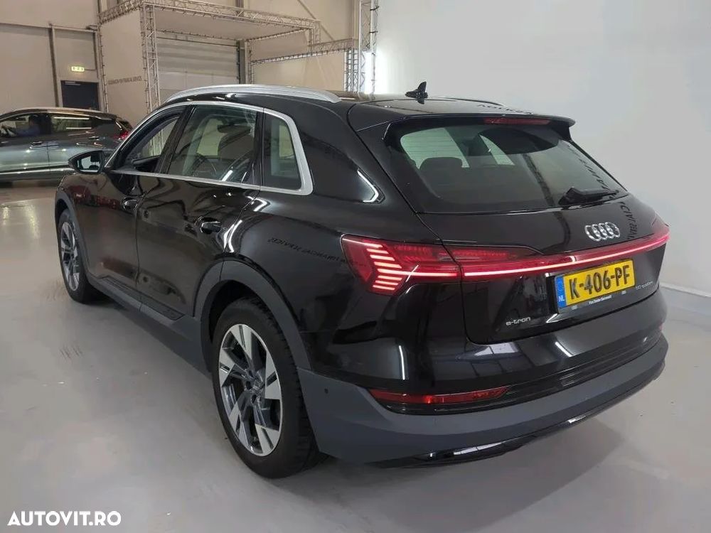 Audi e-tron 50 quattro - 7