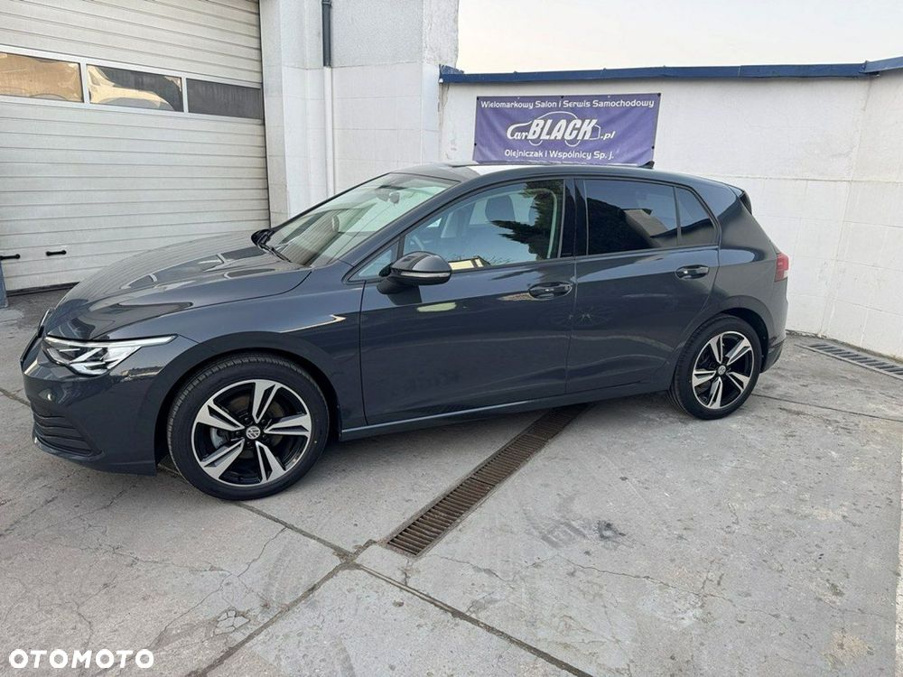 Volkswagen Golf - 25