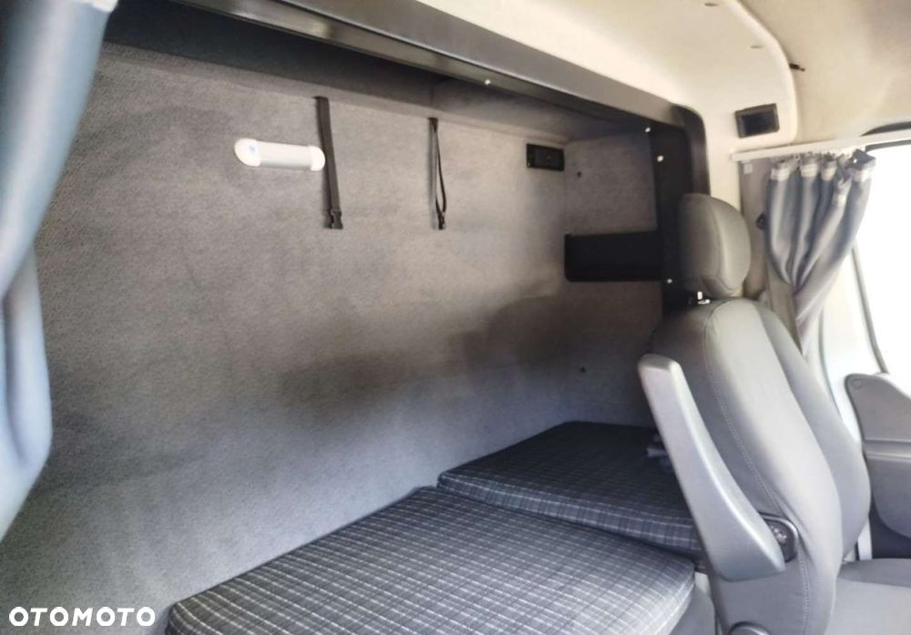Renault Master - 25